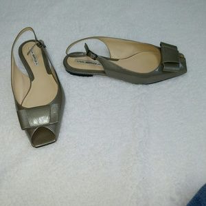 Via Spiga Bow Dress Flats 8 1/2 Grey